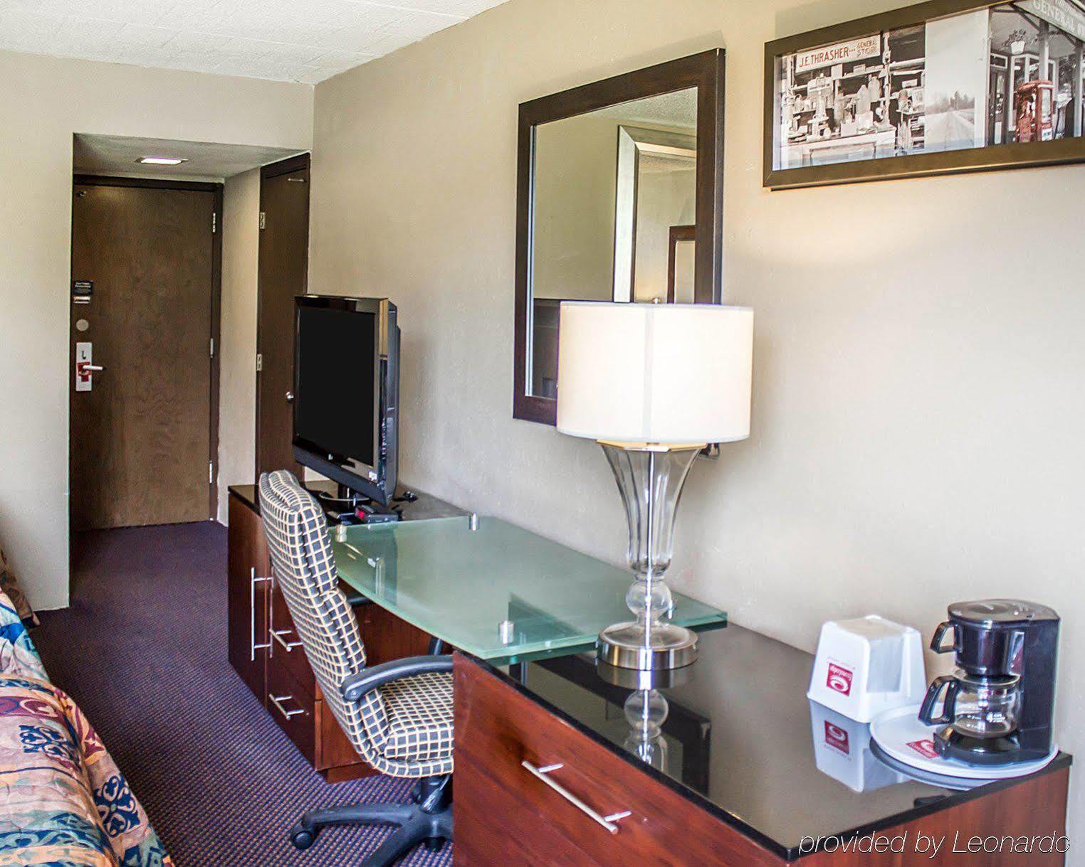 Days Inn Clearfield Esterno foto