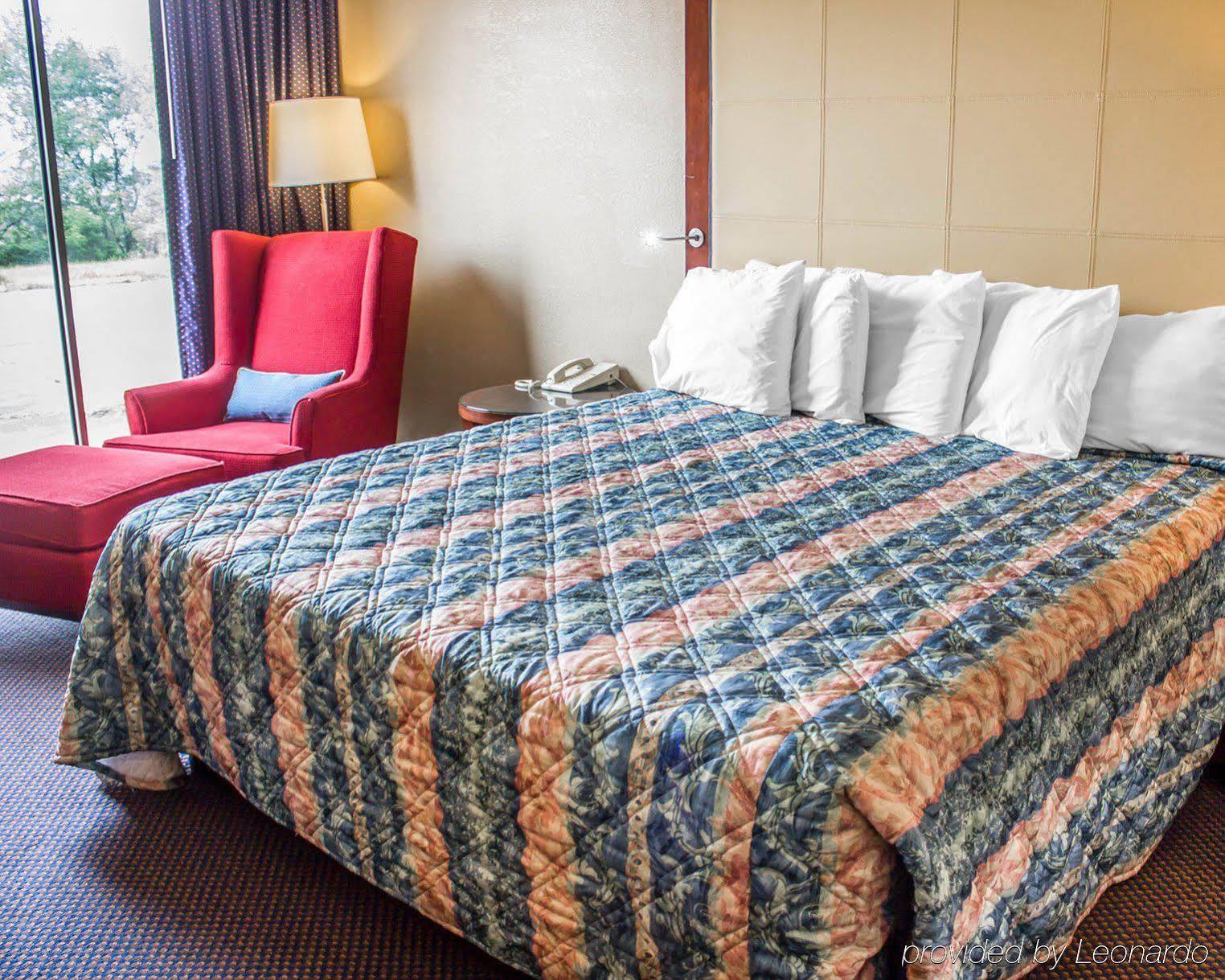 Days Inn Clearfield Esterno foto
